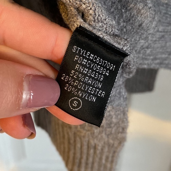 Cyrus NWT womens sweater; size 8 - Picture 5 of 6